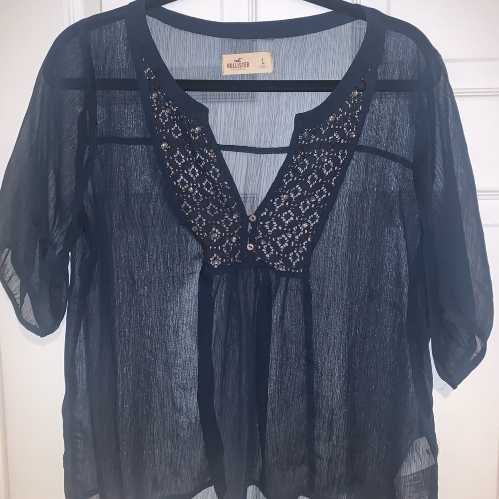 Navy Hollister Top